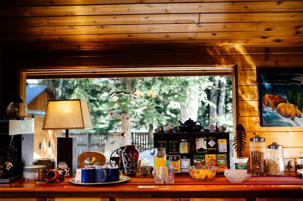 تيراس Skeena River House Bed & Breakfast المظهر الخارجي الصورة