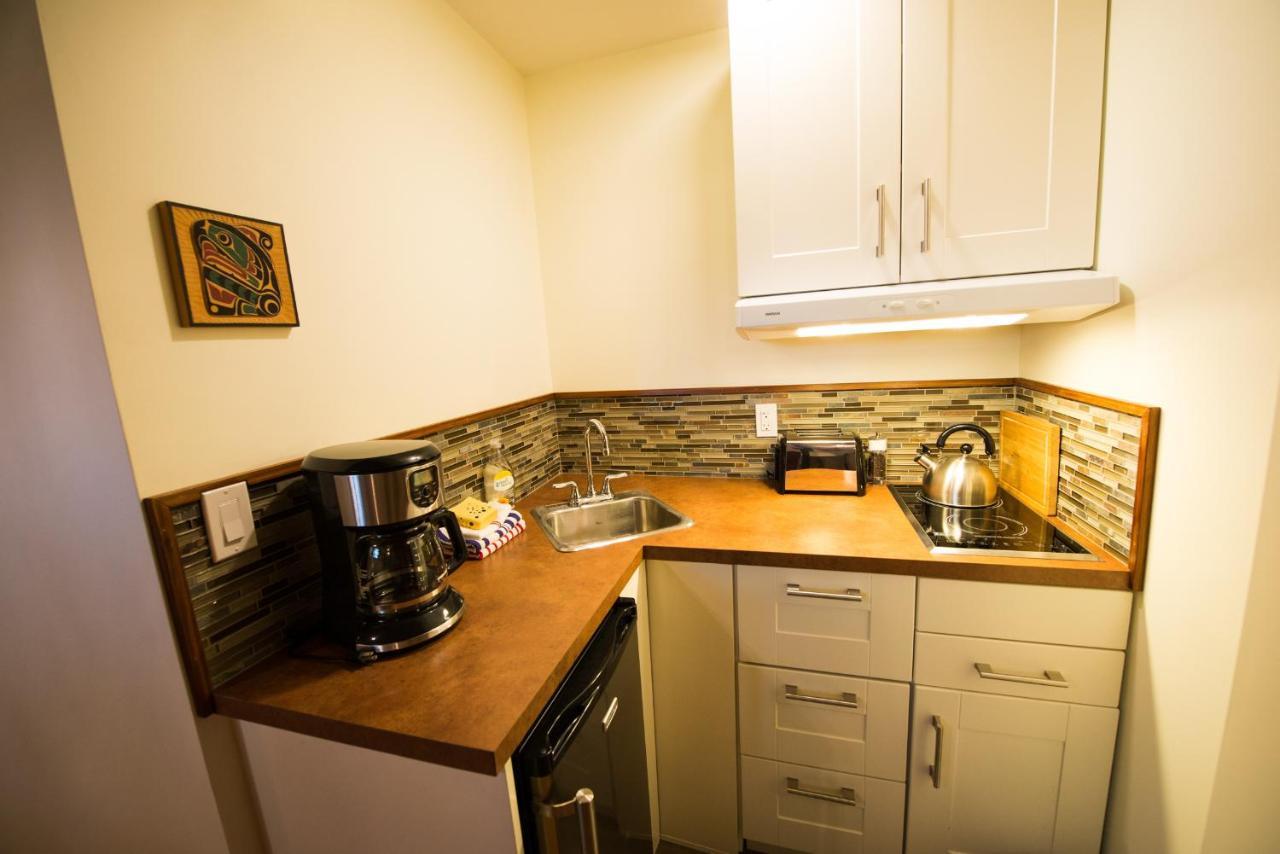 تيراس Skeena River House Bed & Breakfast المظهر الخارجي الصورة
