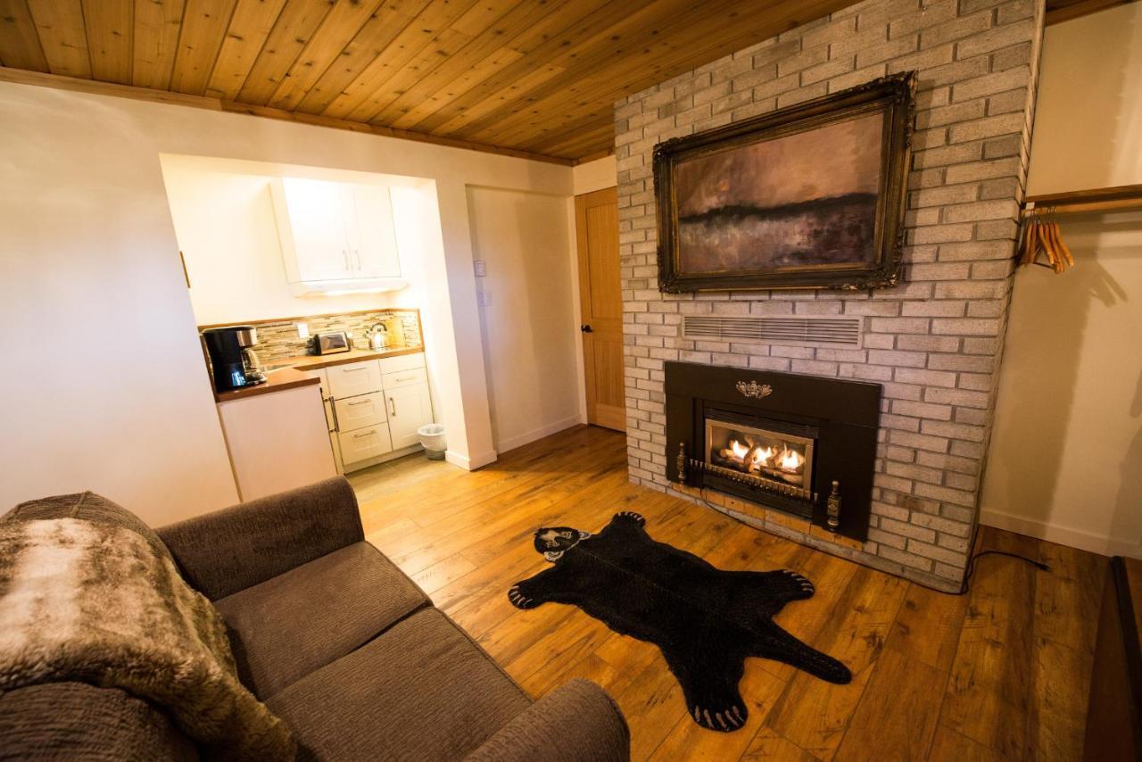 تيراس Skeena River House Bed & Breakfast المظهر الخارجي الصورة