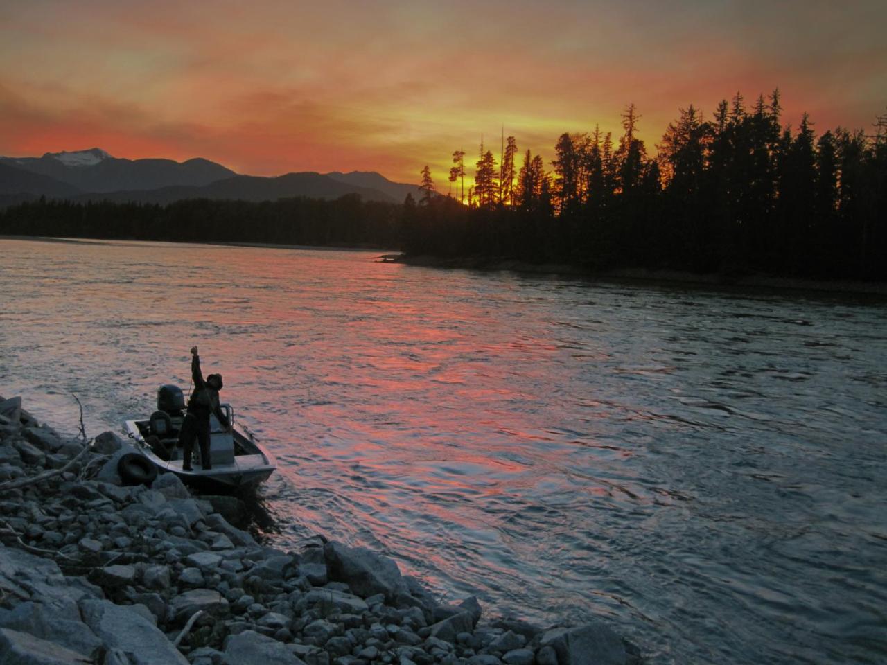تيراس Skeena River House Bed & Breakfast المظهر الخارجي الصورة